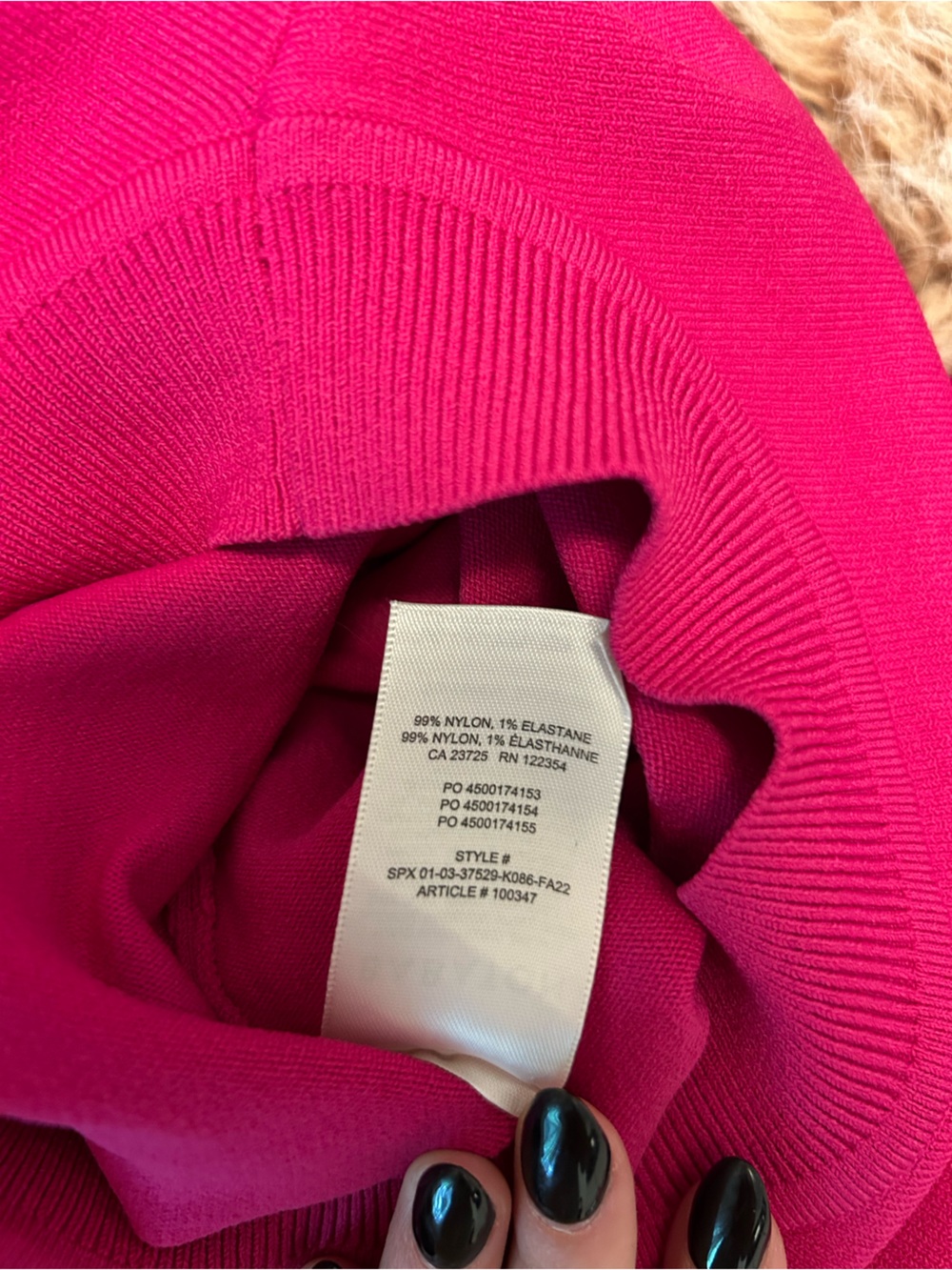 Aritzia Babaton Astrid Sculpt Knit
Mock neck Longsleeve - Picture 5 of 5